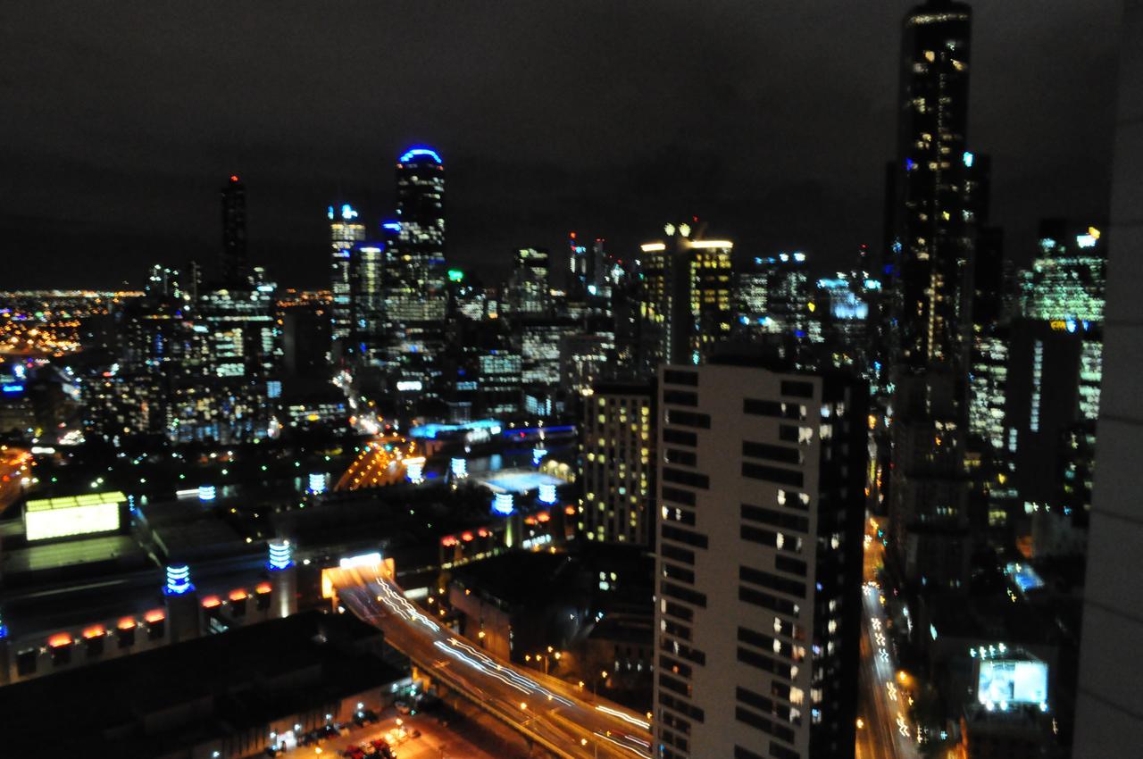 Serviced Apartments Melbourne - Platinum Eksteriør billede