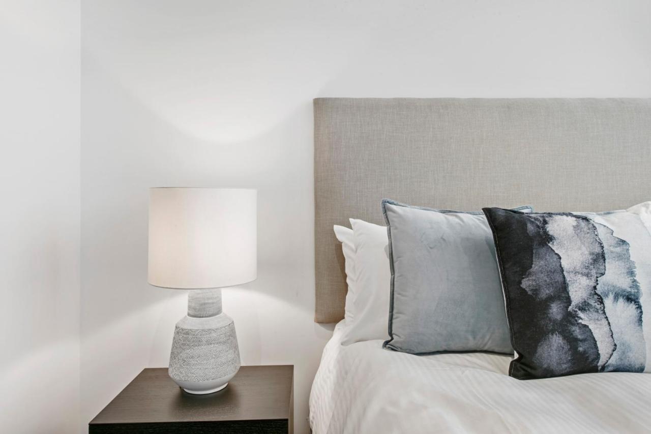 Serviced Apartments Melbourne - Platinum Eksteriør billede