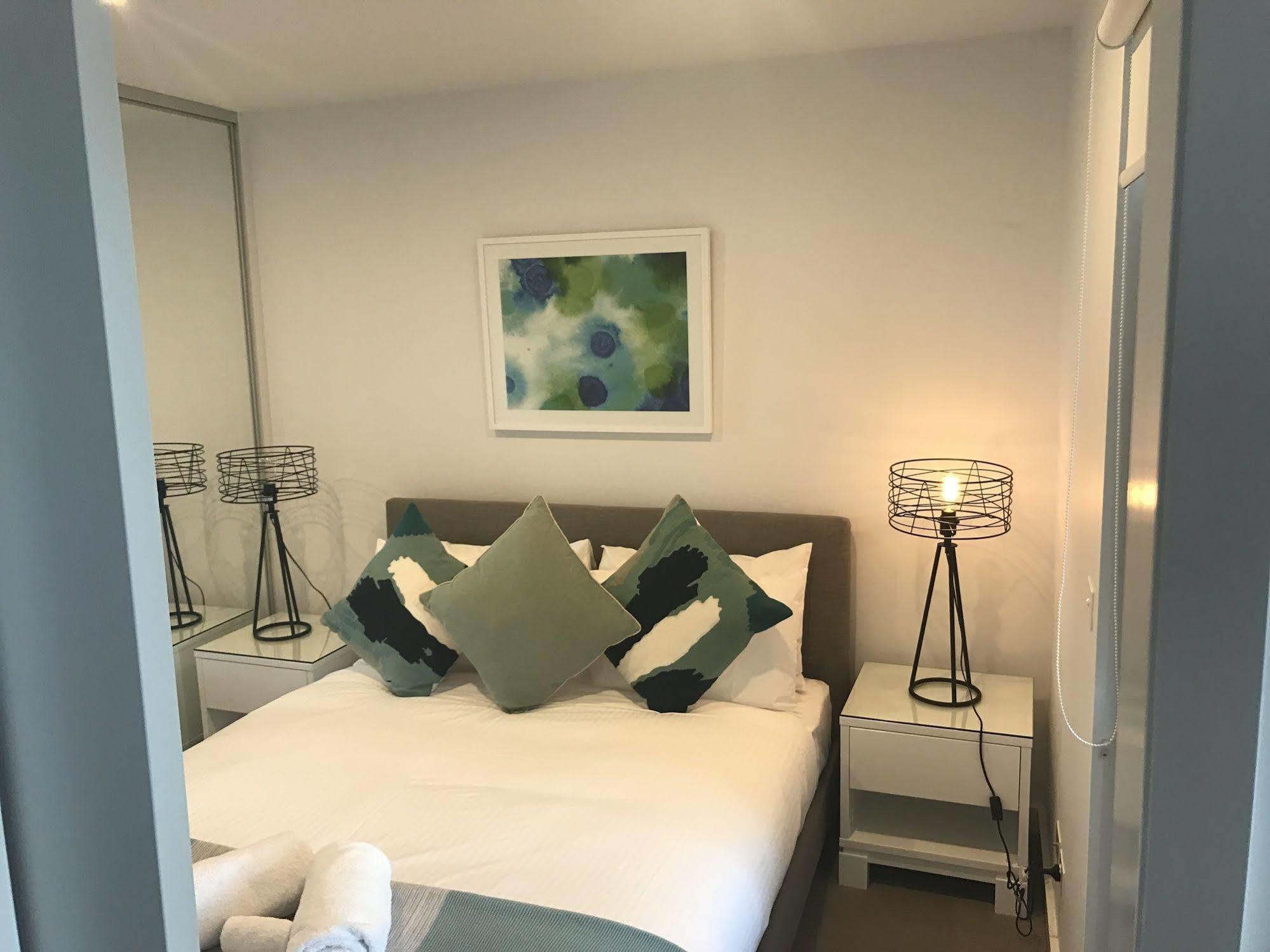 Serviced Apartments Melbourne - Platinum Eksteriør billede